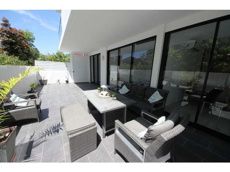 117/1 Hart Street, Ashmore QLD 4214