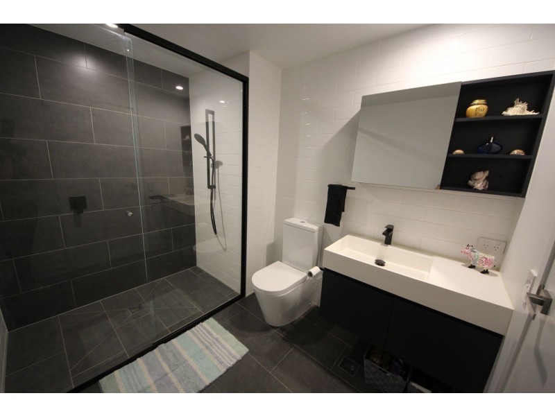 117/1 Hart Street, Ashmore QLD 4214