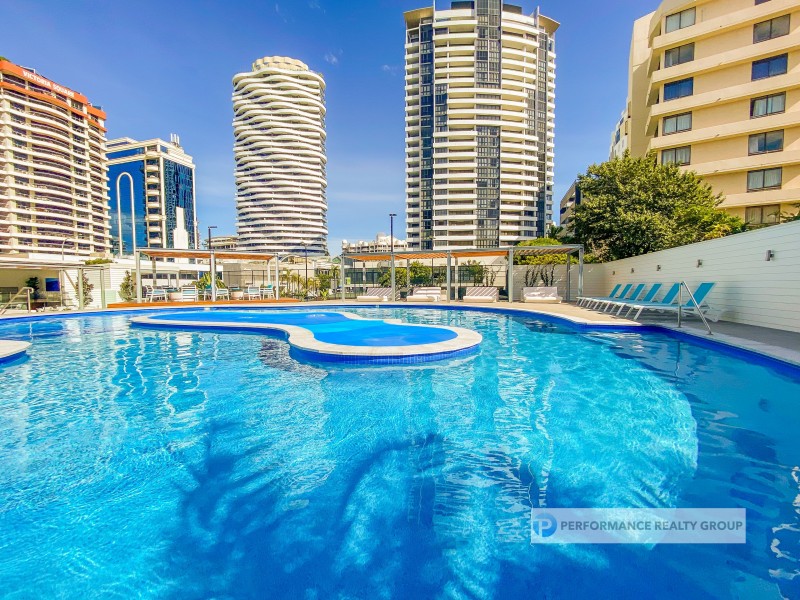 2D/1 Albert Avenue, Broadbeach QLD 4218