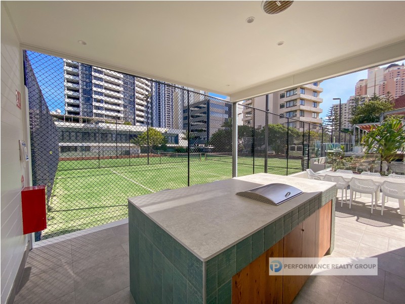 2D/1 Albert Avenue, Broadbeach QLD 4218
