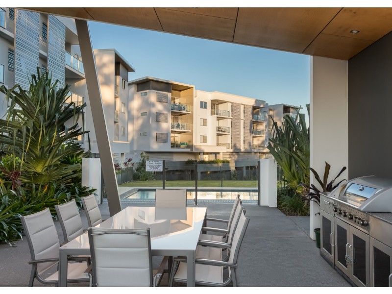 7203/31 Bourton Road, Merrimac QLD 4226