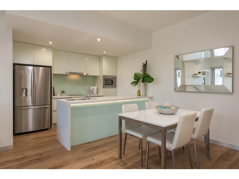 7203/31 Bourton Road, Merrimac QLD 4226