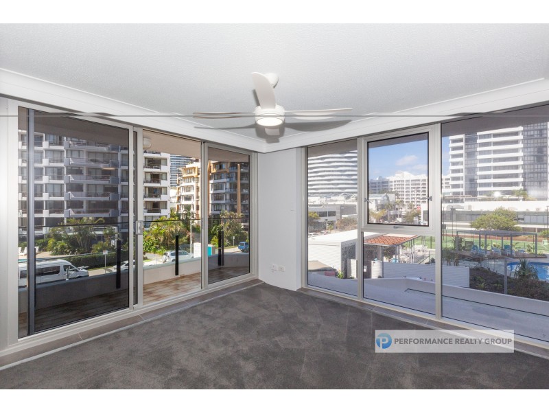2D/1 Albert Avenue, Broadbeach QLD 4218
