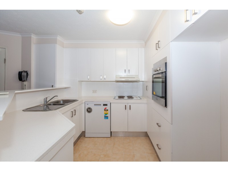 40/36 Australia Avenue, Broadbeach QLD 4218