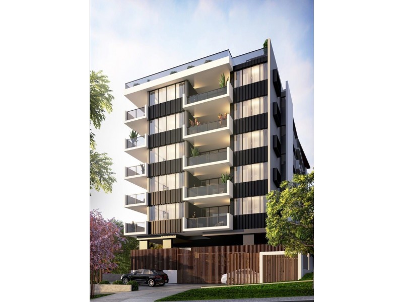 302/137 Eugaree Street, Southport QLD 4215