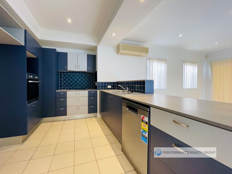 11 Scots Place, Robina QLD 4226