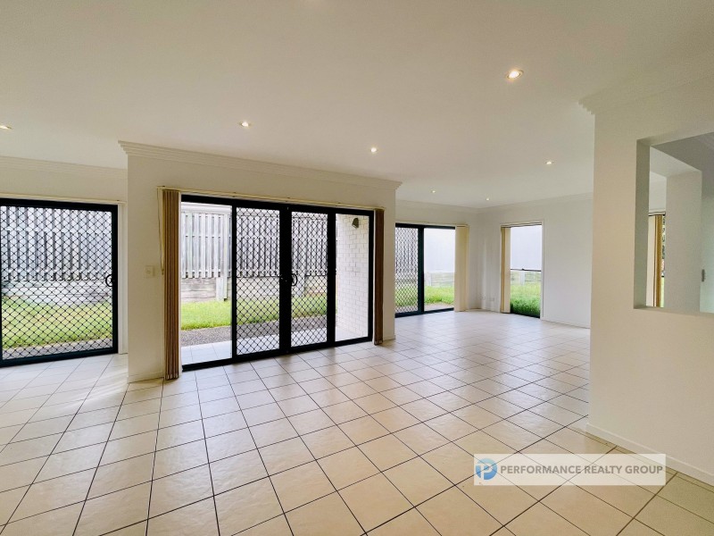 11 Scots Place, Robina QLD 4226