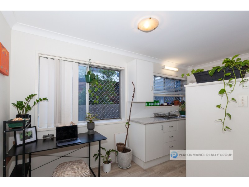 2/42 Peerless Avenue, Mermaid Beach QLD 4218