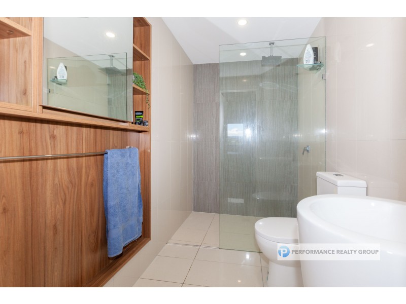 3303/31 Bourton Road, Merrimac QLD 4226