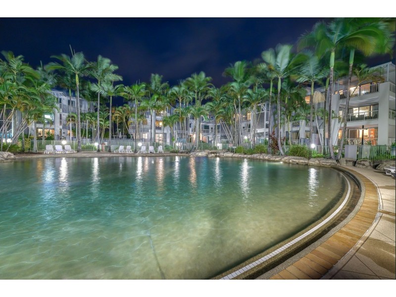11/2320 Gold Coast Hwy, Mermaid Beach QLD 4218