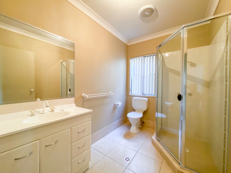 14/145 Palm Meadows Drive, Carrara QLD 4211