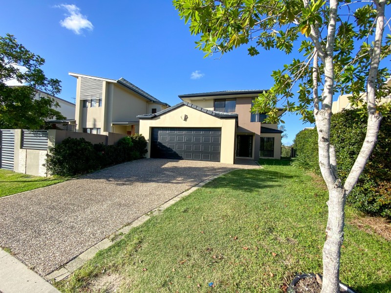 14/145 Palm Meadows Drive, Carrara QLD 4211