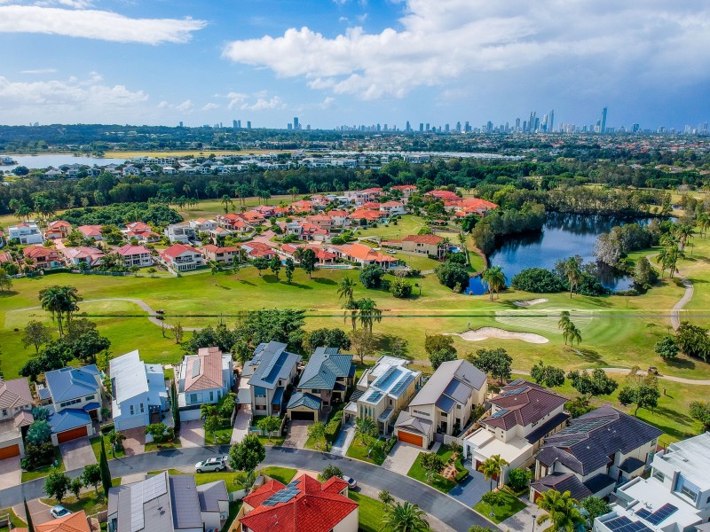 14/145 Palm Meadows Drive, Carrara QLD 4211