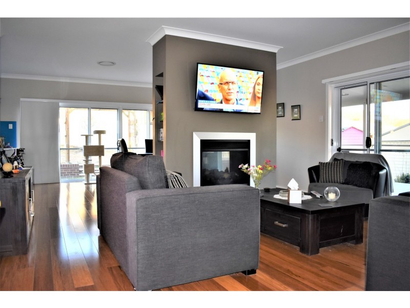 41 Redbank Drive, Scone NSW 2337
