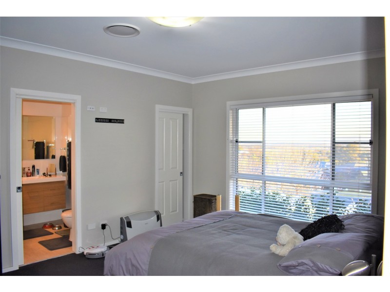 41 Redbank Drive, Scone NSW 2337