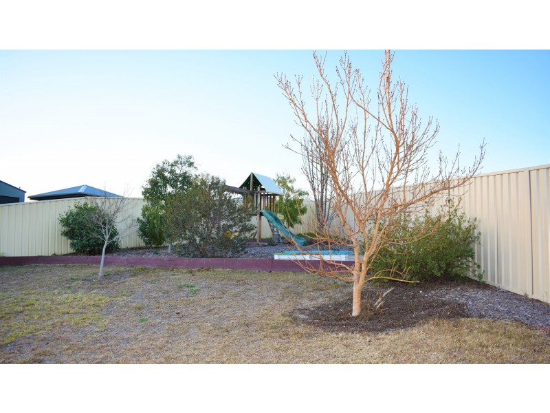 41 Redbank Drive, Scone NSW 2337