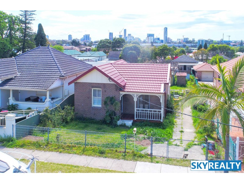 7 Hewlett Street, Granville NSW 2142