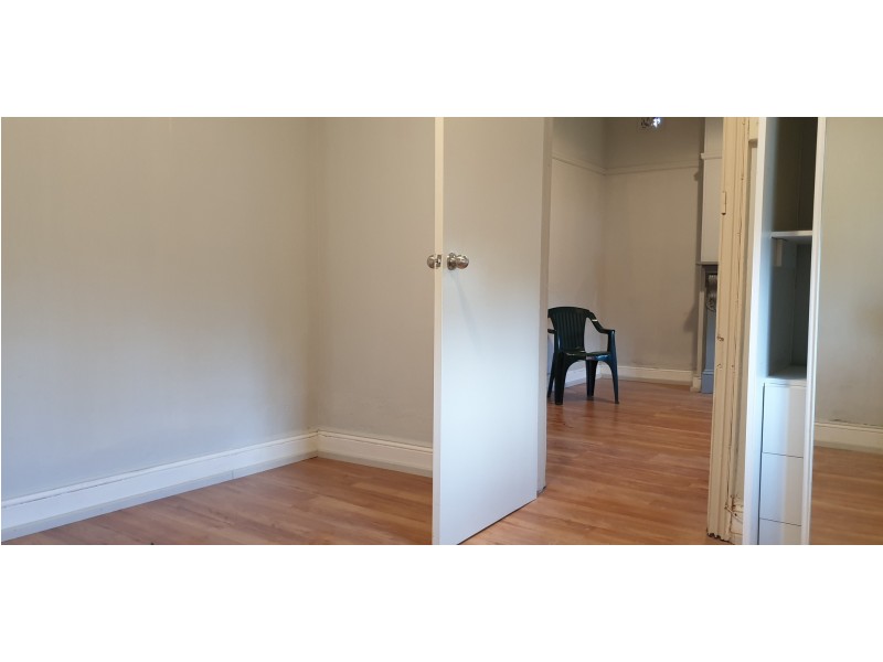 13 Woodville Road, Granville NSW 2142