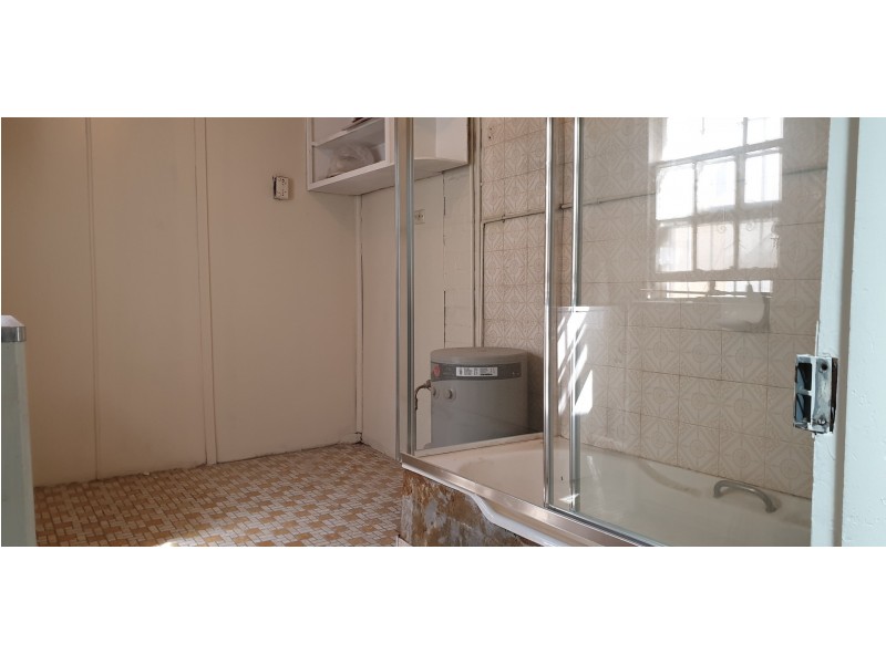 13 Woodville Road, Granville NSW 2142