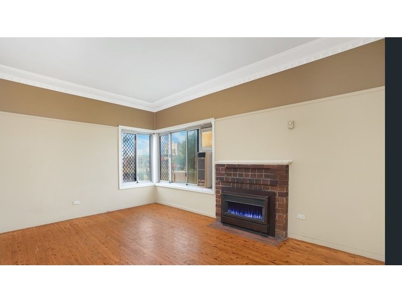 38 Woodville Road, Granville NSW 2142