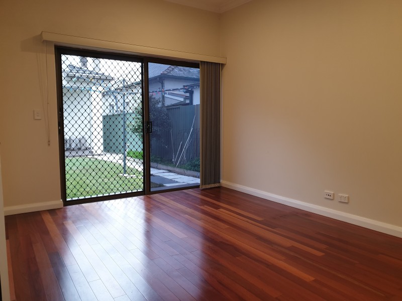 13A Barnsbury Gr, Dulwich Hill NSW 2203