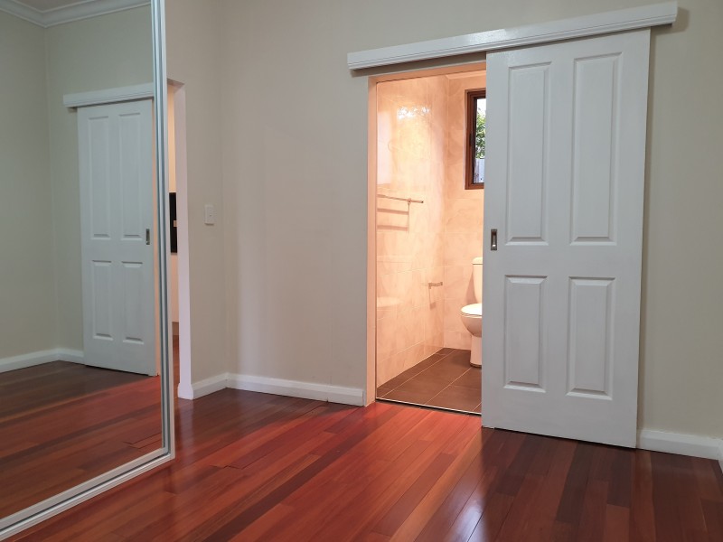 13A Barnsbury Gr, Dulwich Hill NSW 2203