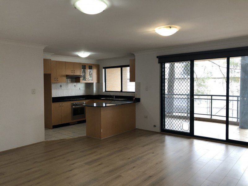 1/12-16 Blaxcell Street, Granville NSW 2142