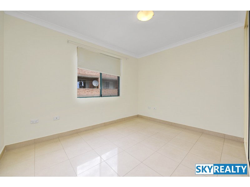 12/6-8 Paton Street, Merrylands NSW 2160