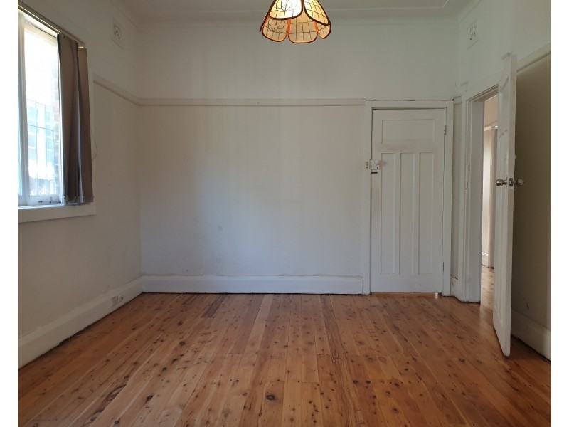 12 Barnsbury Grove, Dulwich Hill NSW 2203