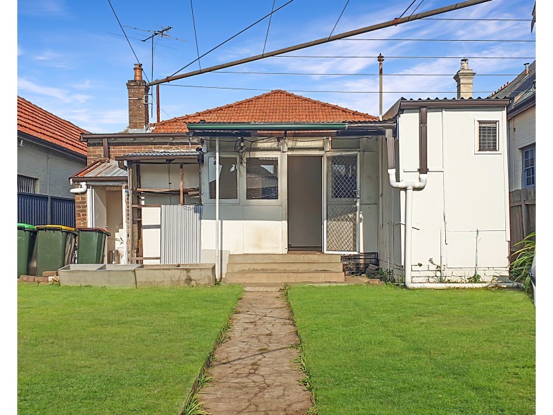 12 Barnsbury Grove, Dulwich Hill NSW 2203