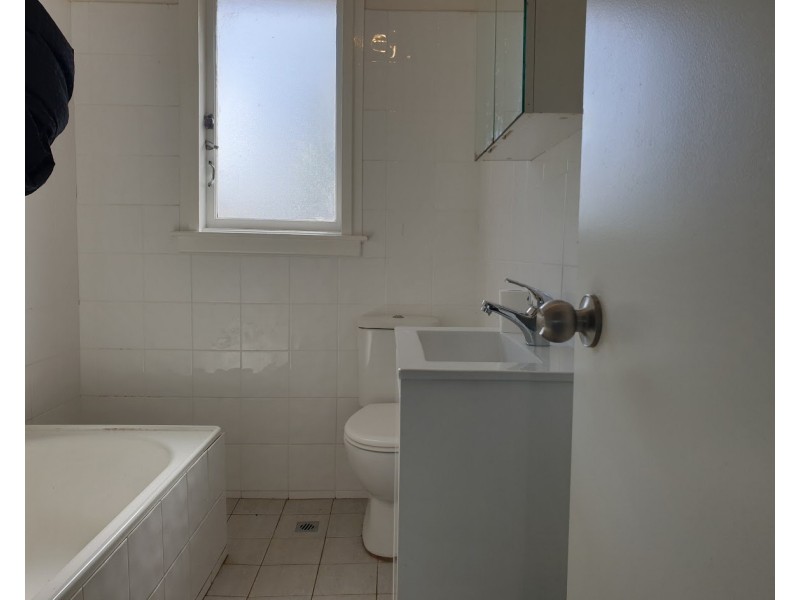 1 Bramble Place, Whalan NSW 2770