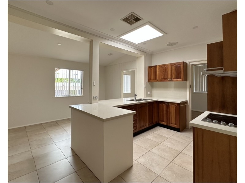 11 Statham Avenue, North Rocks NSW 2151