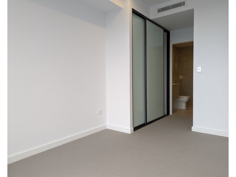 Apartment 1606/228 Pitt Street, Merrylands NSW 2160