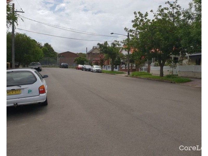 13 Barnsbury Grove, Dulwich Hill NSW 2203