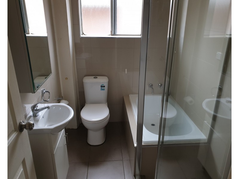 2/26 Allen Street, Harris Park NSW 2150