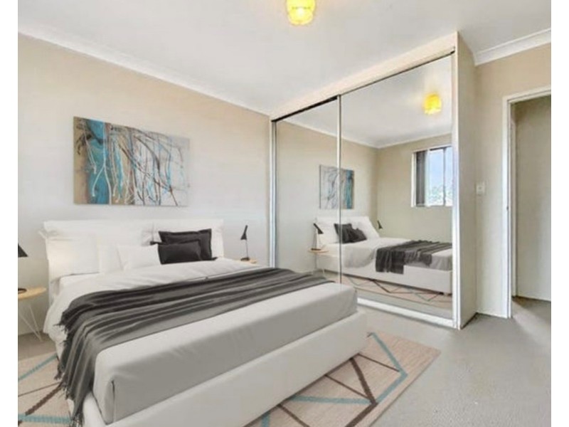 1/122 Good Street, Harris Park NSW 2150