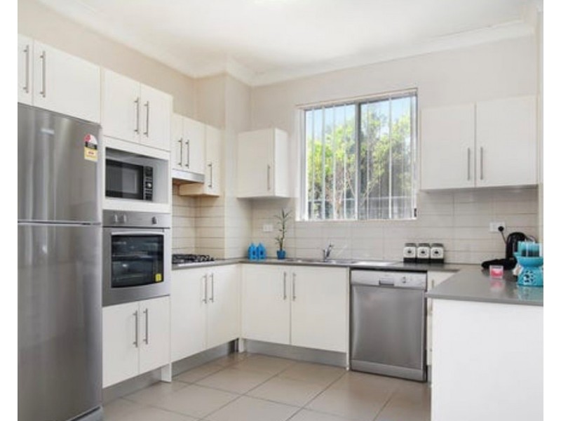 8/21-25 Cross Street, Guildford NSW 2161