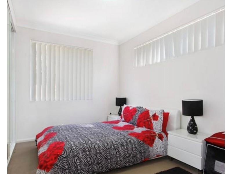 8/21-25 Cross Street, Guildford NSW 2161