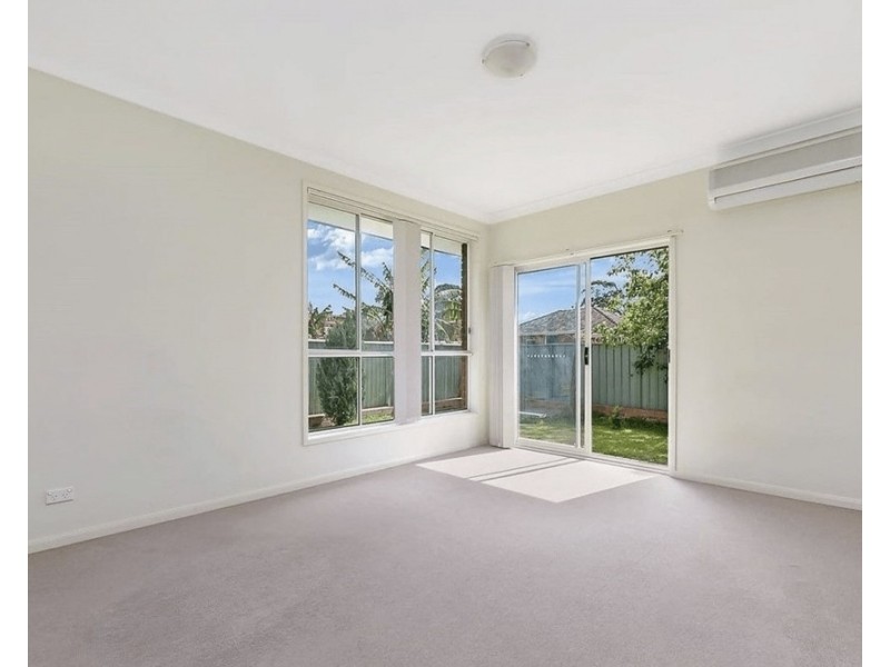 10A Barangaroo Road, Toongabbie NSW 2146