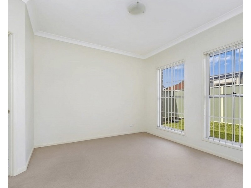 10A Barangaroo Road, Toongabbie NSW 2146