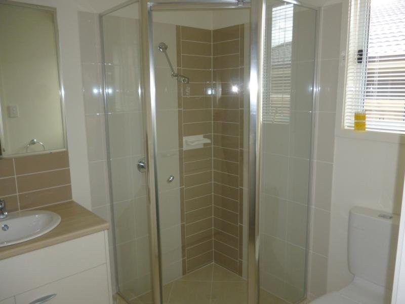 14 Tall Trees Drive, Glenmore Park NSW 2745