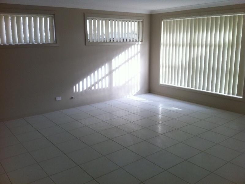 24 Redbourne Grange, Beaumont Hills NSW 2155