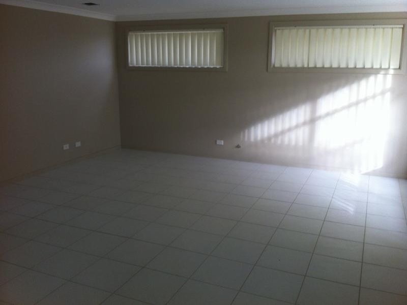 24 Redbourne Grange, Beaumont Hills NSW 2155