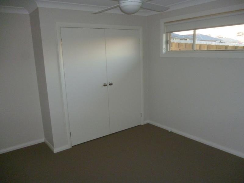 22 Young Circuit, Elderslie NSW 2570