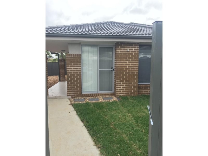 11A Pimlico Avenue, Currans Hill NSW 2567