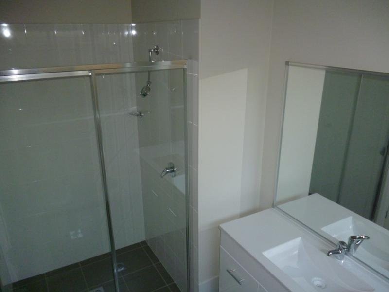 22 Young Circuit, Elderslie NSW 2570