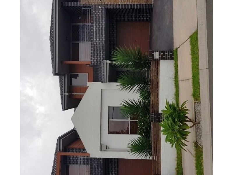 16 Boyden Street, Middleton Grange NSW 2171