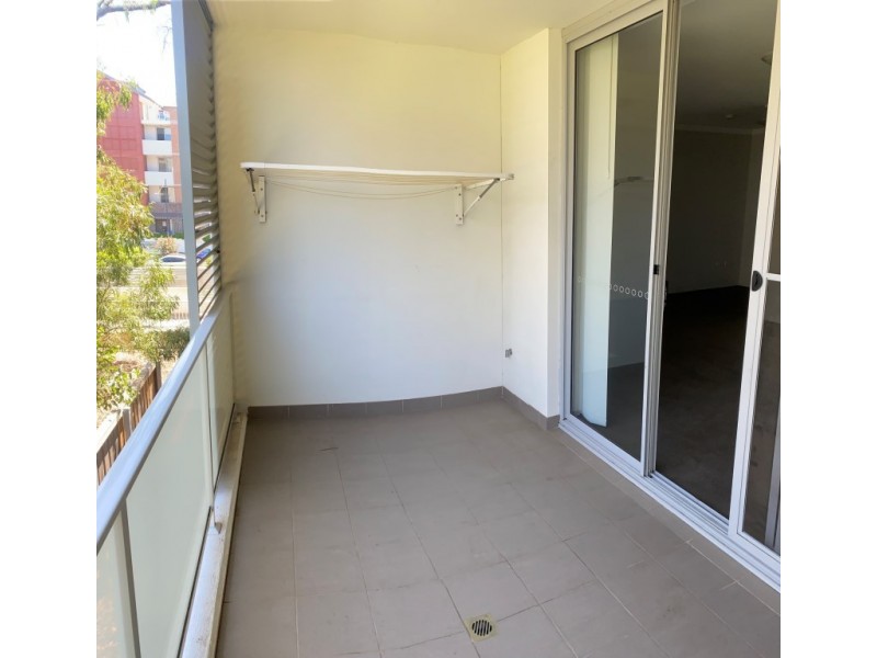 10/45 Santana Road, Campbelltown NSW 2560