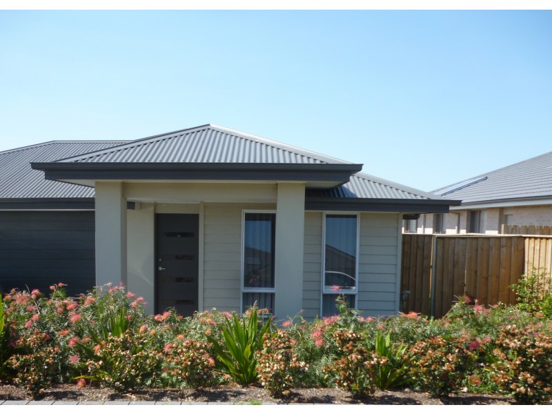 13 Snipe Street, Fletcher NSW 2287