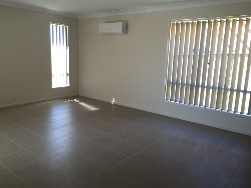 13 Snipe Street, Fletcher NSW 2287